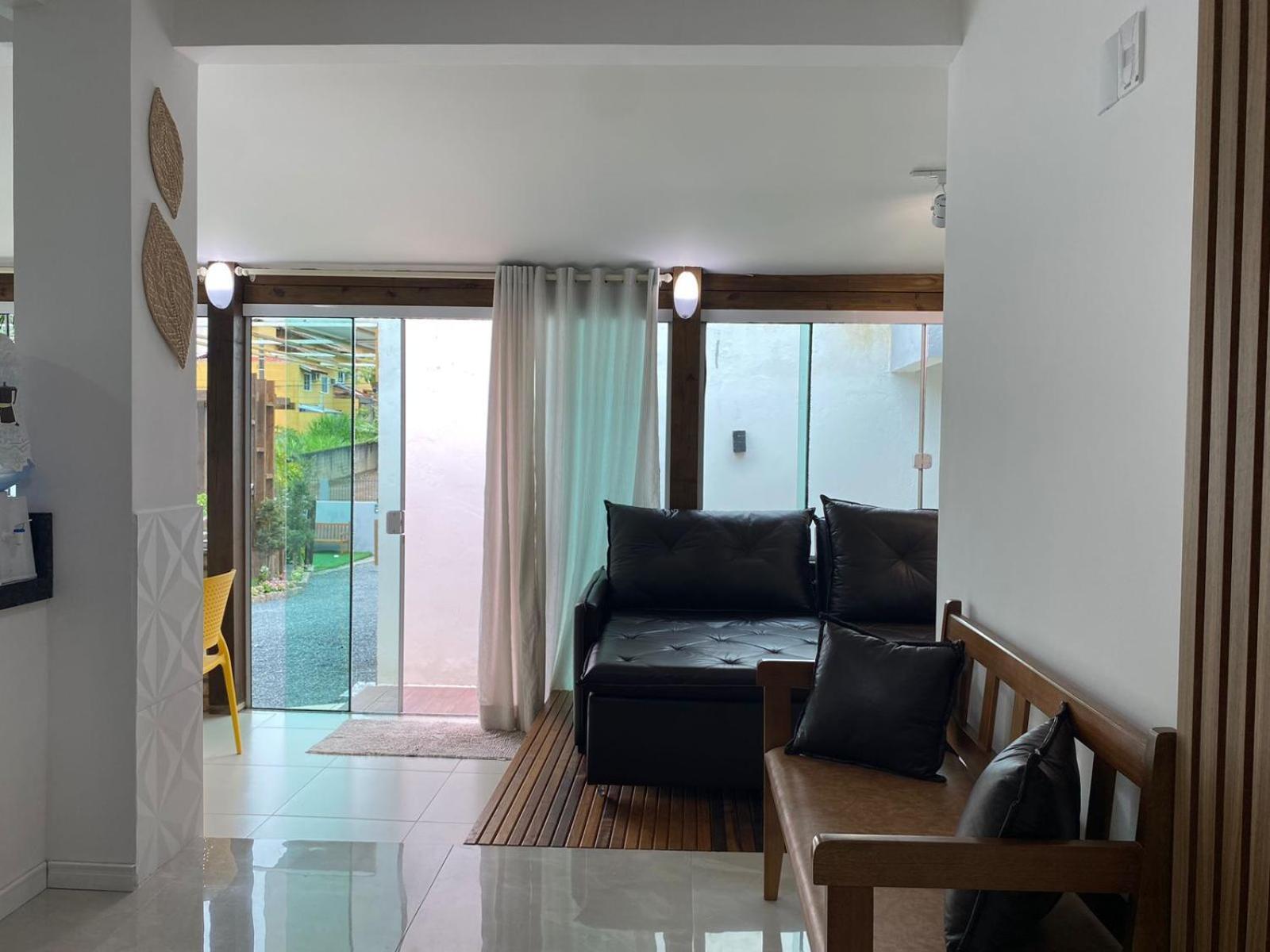 Villa Residencial Com Piscina Possui Jacuzzi Aquecida Com Hidromassagem Bombinhas Esterno foto